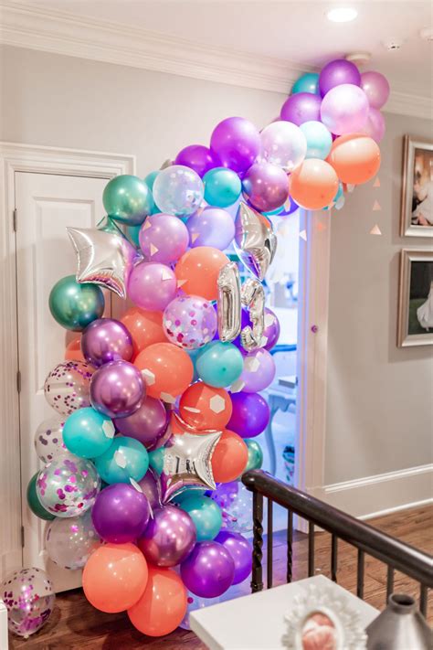 balloon decoration